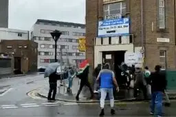 کاردار ایران: حادثه تعرض به شهروند ایرانی در بیرمنگهام پیگیری می‌شود