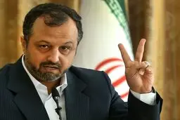 تمامی صنایع کشور حتی مجموعه های دولتی شامل حوزه نفت و صنعت باید از بانک مرکزی تبعیت کنند |  محدودیت دسترسی ایران به درهم پس از تحریم‌های روسیه، کذب است