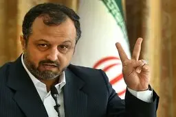 تمامی صنایع کشور حتی مجموعه های دولتی شامل حوزه نفت و صنعت باید از بانک مرکزی تبعیت کنند |  محدودیت دسترسی ایران به درهم پس از تحریم‌های روسیه، کذب است