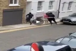 خفت گیری یک زن و شوهر برای سرقت ساعت مچی گران بها + ویدئو