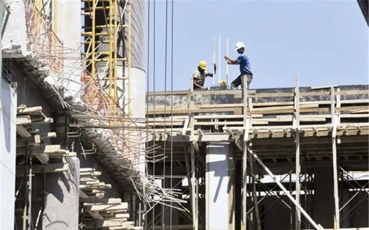  اتباع افغانستانی  |   افزایش نرخ دلار کارگران اتباع خارجی راهی کشورشان کرد