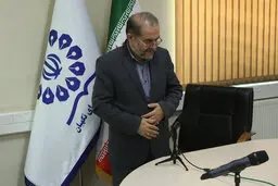 کنایه معنادار ره‌پیک به زمزمه های دیدار احمدی نژاد با اعضای شورای نگهبان 