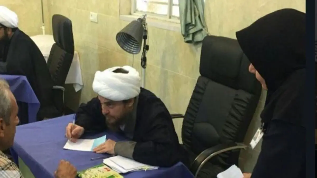 مدعی طب اسلامی: زنان ماسک بزنند، کافی است!