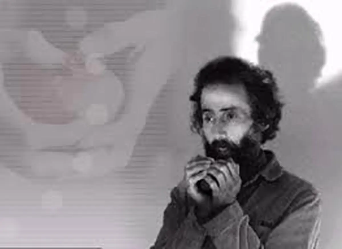 داستان کوتاه مدرسه از سهراب سپهری | همه ی درس هایت خوب است. تنها عیب تو این است که نقاشی می کنی!