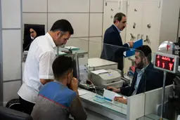 فرآیندهای افتتاح حساب و دریافت تسهیلات به صورت غیرحضوری انجام شود
