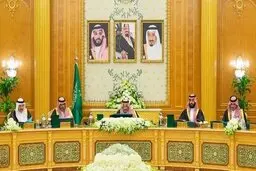 ملک سلمان به قرنطینه رفت