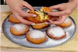 کیک ملاقه‌ای، برای مواقعی که نه وقت داری نه قالب!+ویدئو 