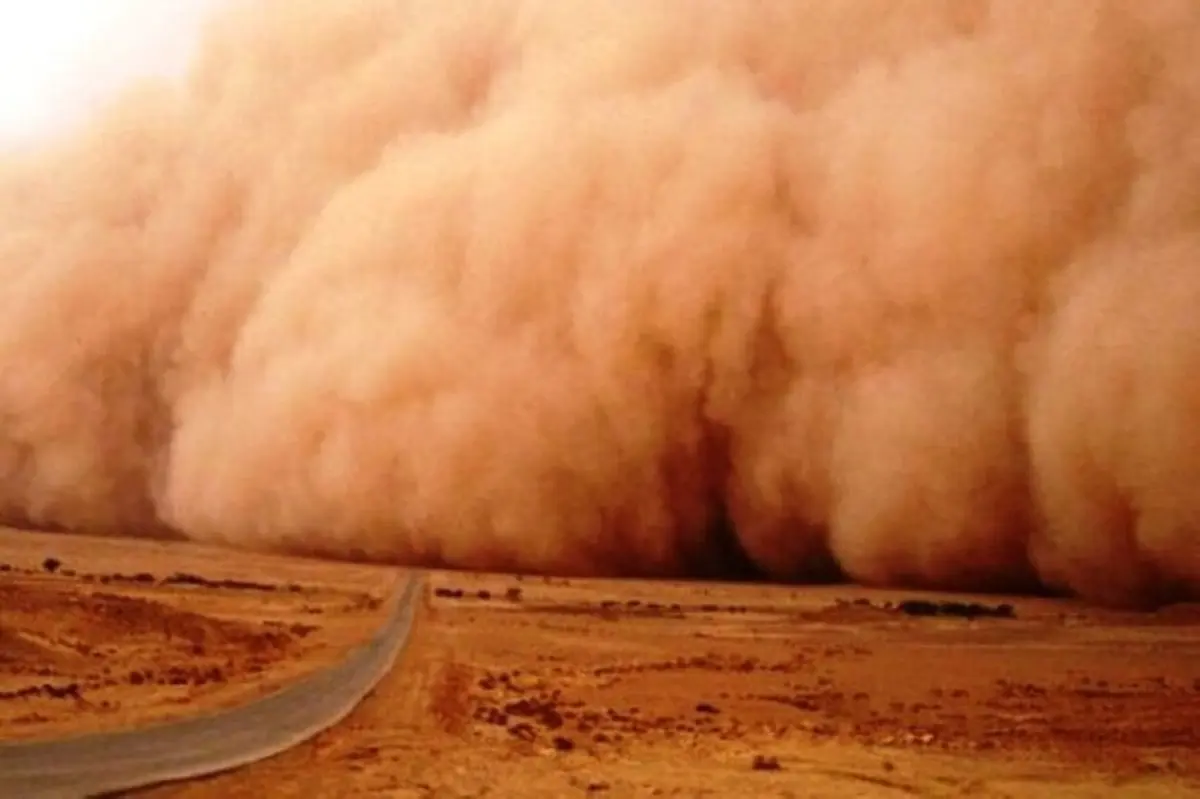 سازمان هواشناسی نسبت به رخداد گرد و خاک در استان خوزستان هشدار داد