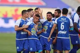 
باشگاه استقلال  |  150 میلیون پاداش برای استقلالی‌‌ها
