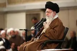 رهبر انقلاب در دیدار ائمه جمعه : حضور در انتخابات صرفاً تکلیف نیست ، حق مردم است