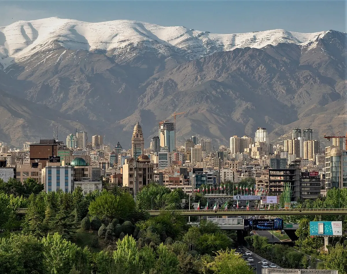 تعداد واقعی معاملات مسکن تهران در سال 1399؟ |  مالیات بر واحدهای خالی، باعث کاهش قیمت مسکن می شود | دلایل کاهش 50 درصدی معاملات پایتخت ایران