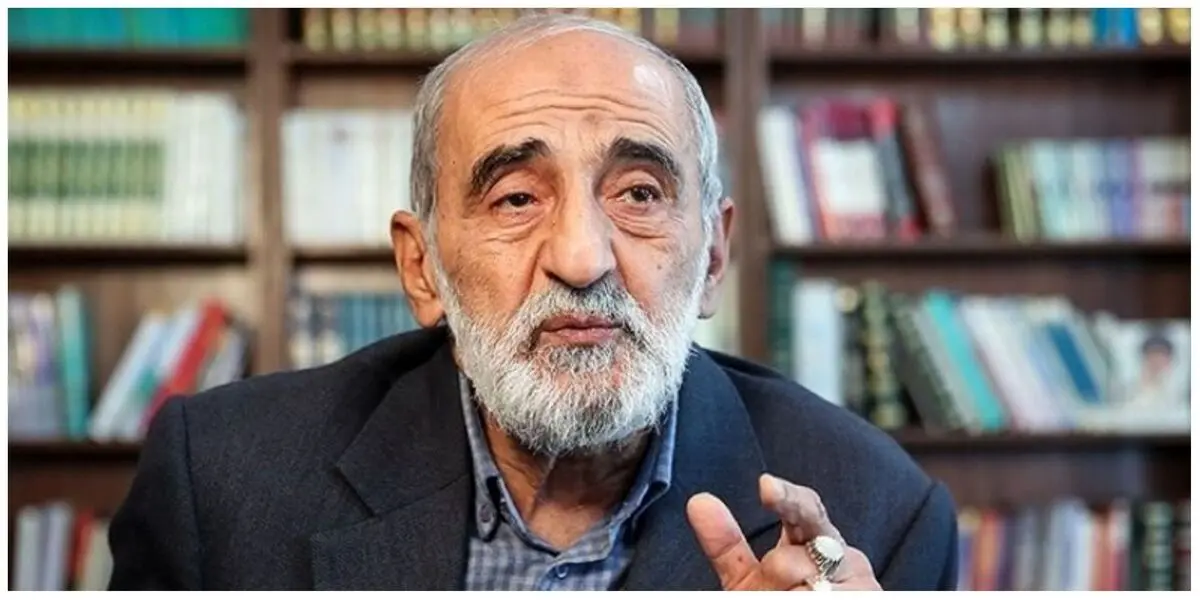 حسین شریعتمداری: ترامپ به گوسفندی شبیه است که «ماسک گرگ» بر چهره زده است | آمریکا اگر در لاف گزاف خود برای حمله نظامی به ایران کمترین احتمال موفقیتی داشت، لحظه‌ای درنگ نمی‌کرد