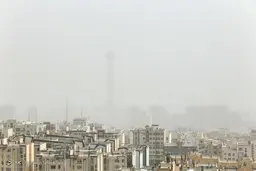 توده های گرد و خاک تا روز چهارشنبه مهمان کشور هستند