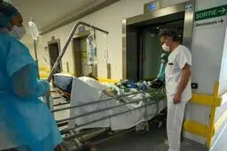 پنهان‌کاری دولت فرانسه در اعلام میزان مرگ و میرها