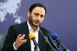 سخنگوی دولت درباره عوامل گرانی: بودجه ۱۴۰۱ احکامی مانند اصلاح ارز ۴۲۰۰ تومانی دارد که آثار تورمی به جای می گذارد