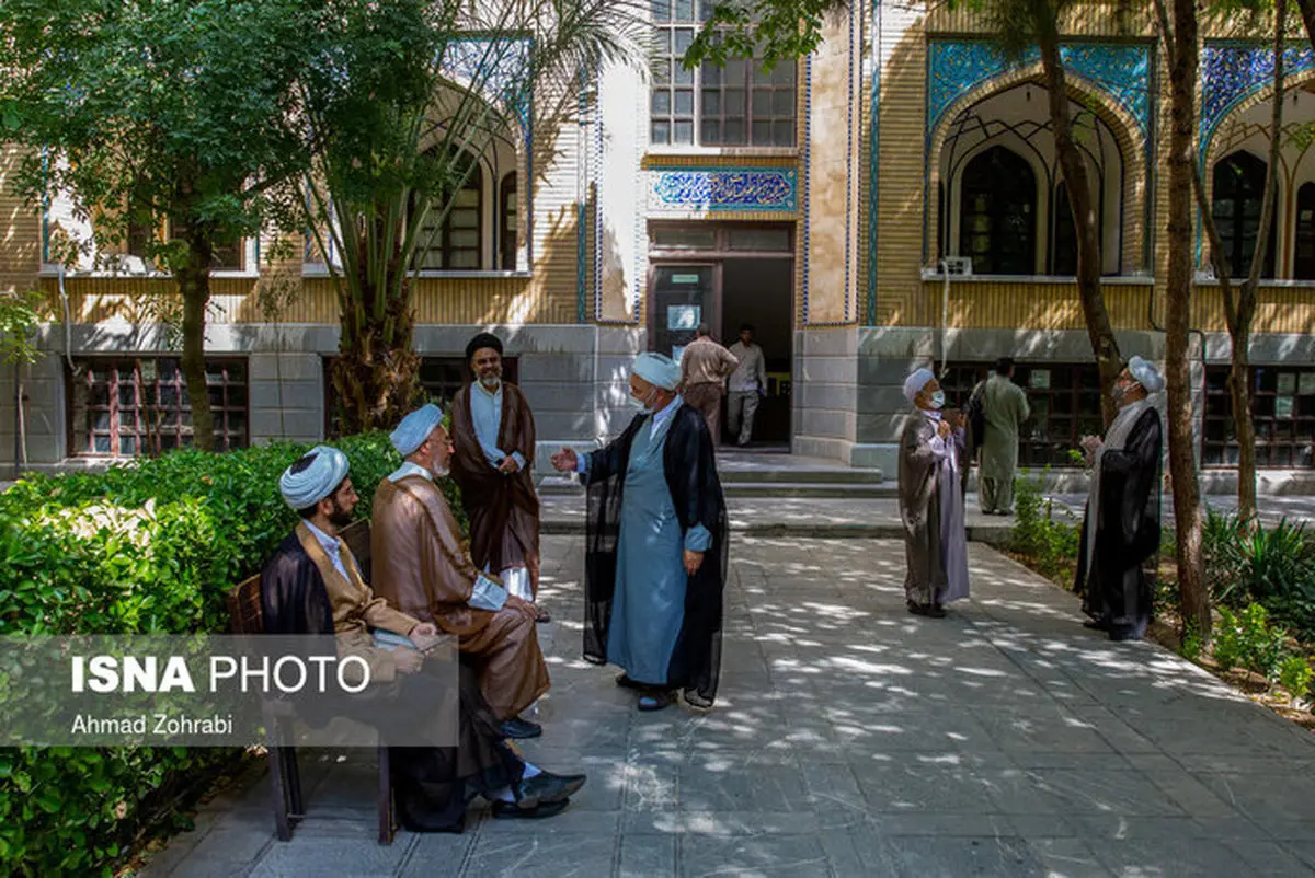  حوزه علمیه قم بازگشایی شد