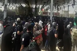 حمله باورنکردنی به رئیس جمهور پس از اتفاق جنجالی :دولت رئیسی لجباز، مغرور و متکبر است