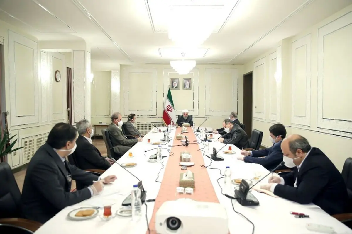 تصاویر جالب جلسات آنلاین و حضور حسن روحانی برای تصمیم‌گیری‌های کرونایی