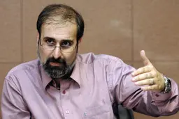 داوری: احمدی‌نژاد به طور جدی به فکر  فروپاشی نظام است 