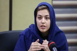 وضعیت عجیب و نابسامان ریحانه پارسا در خارج از کشور + عکس