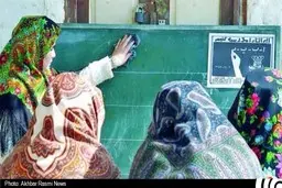  به جواب زحماتشان انها راکنار گذاشتند