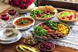 دیگه نگو غذا چی درست کنم! | حل مشکل همیشگی «امروز چی بپزم» با این لیست غذایی +ویدئو