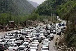 ترافیک سنگین در جاده‌ها | سفر به شمال منتفی!