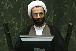 عضو هیات‌رییسه مجلس: در مذاکرات، نباید مباحثی غیر از مباحث قبلی در برجام گفته شود | پشت میز قهوه خوردن، همدیگر را بغل کردن و عکس انداختن را قبلاً انجام داده‌اند