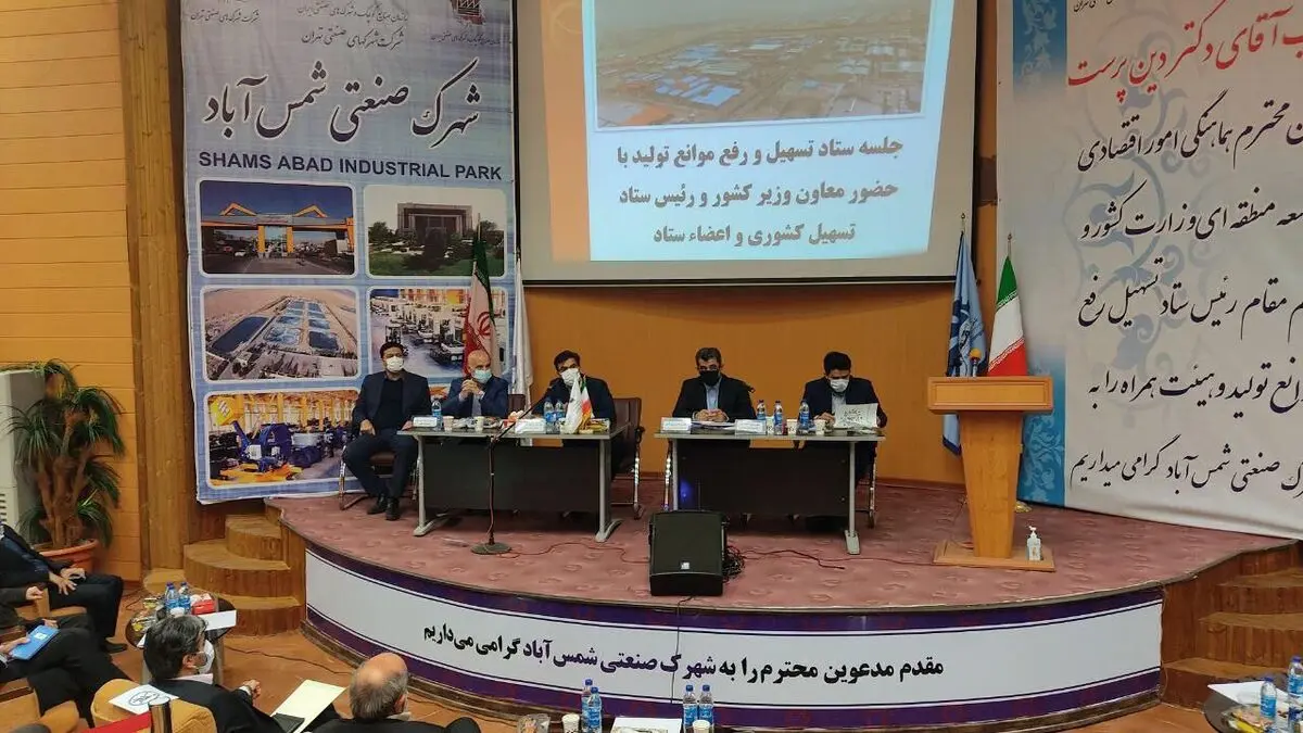 هیچ بانکی حق دریافت سپرده برای پرداخت وام از تولیدکنندگان را ندارد