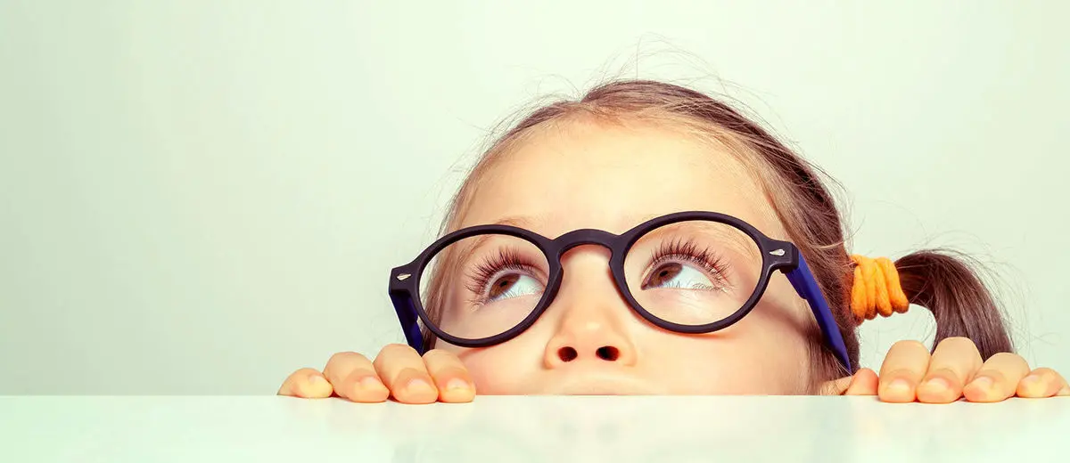 6 علامت  ضعیف شدن چشم در کودکان