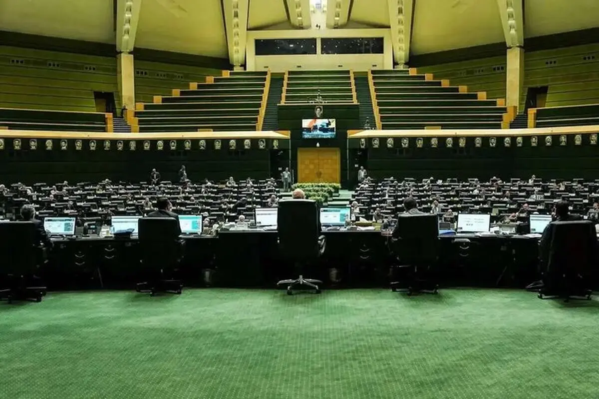 طرح مجلس: «مقابله با نفوذ بیگانگان» یا کنترل و محدودیت برای رسانه‌ها، احزاب و شهروندان