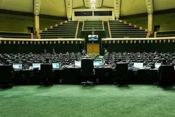 طرح مجلس: «مقابله با نفوذ بیگانگان» یا کنترل و محدودیت برای رسانه‌ها، احزاب و شهروندان