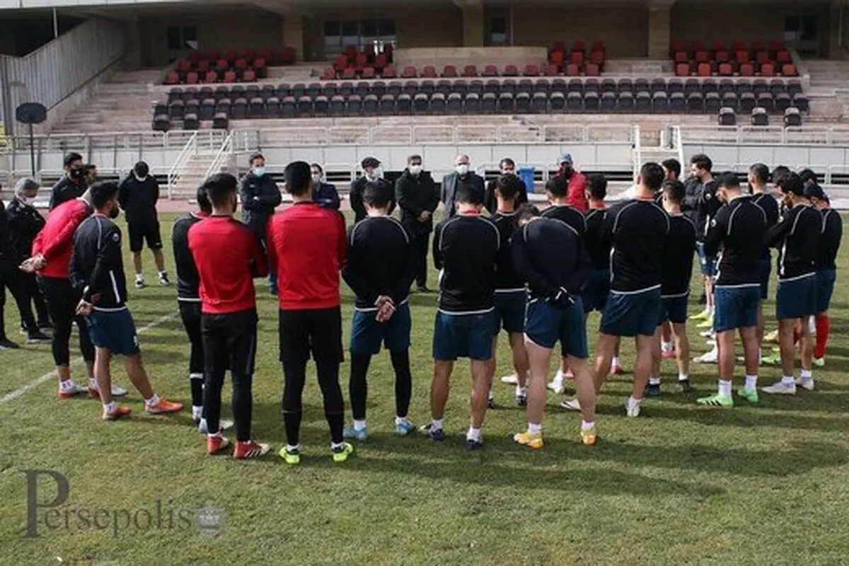 علی انصاریان | باشگاه پرسپولیس: فردا با لباس سفید و بازوبند مشکی به میدان میرود