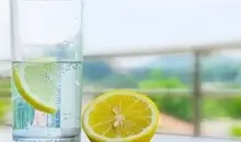  ناشتا فقط آب و آبلیمو بنوشید | تاثیرات شگفت انگیز این ترکیب که از آن بیخبرید!