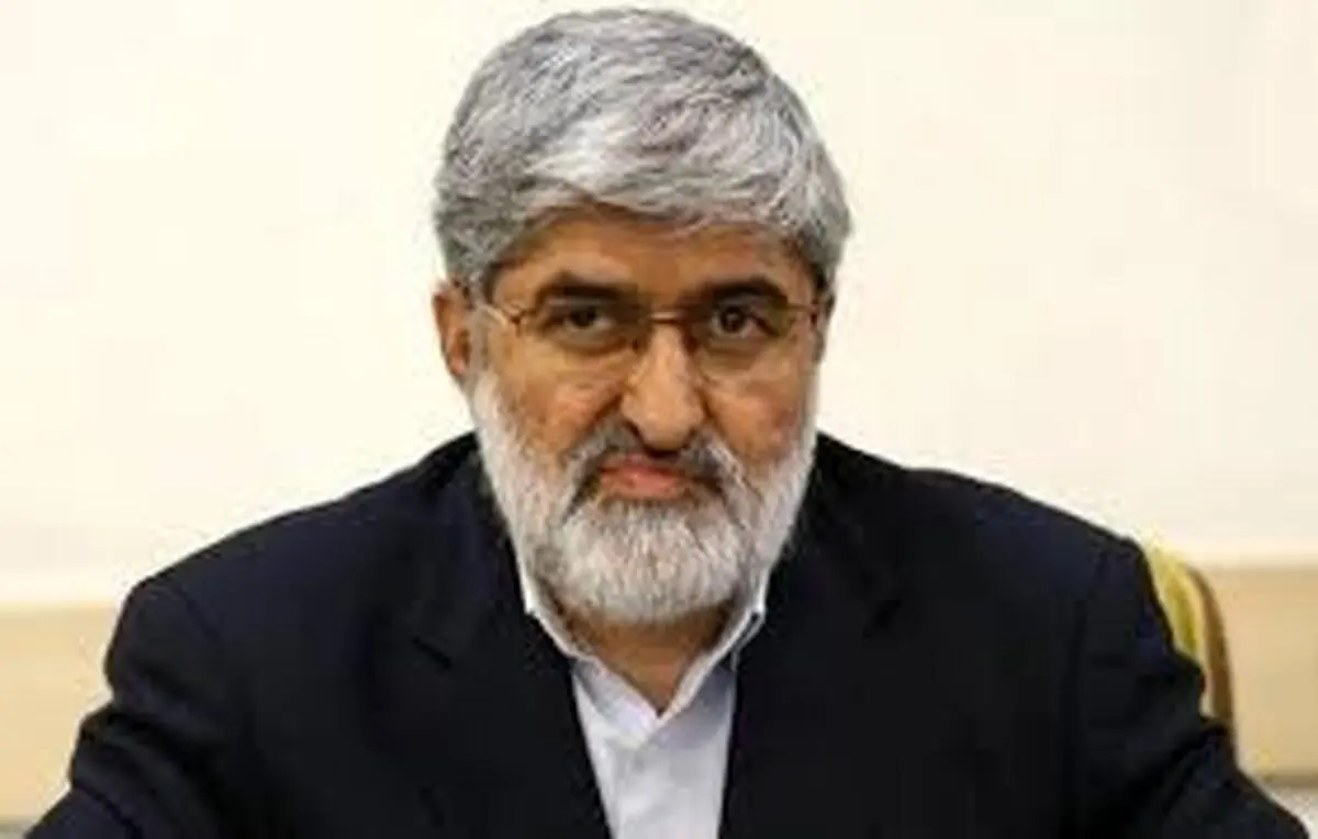 
 تحول انتخاباتی در آمریکافرصتی است برای رفع تحریم ها آنها که این موضوع رانمی‌دانند یا نادان‌اند یا خائن و برانداز
