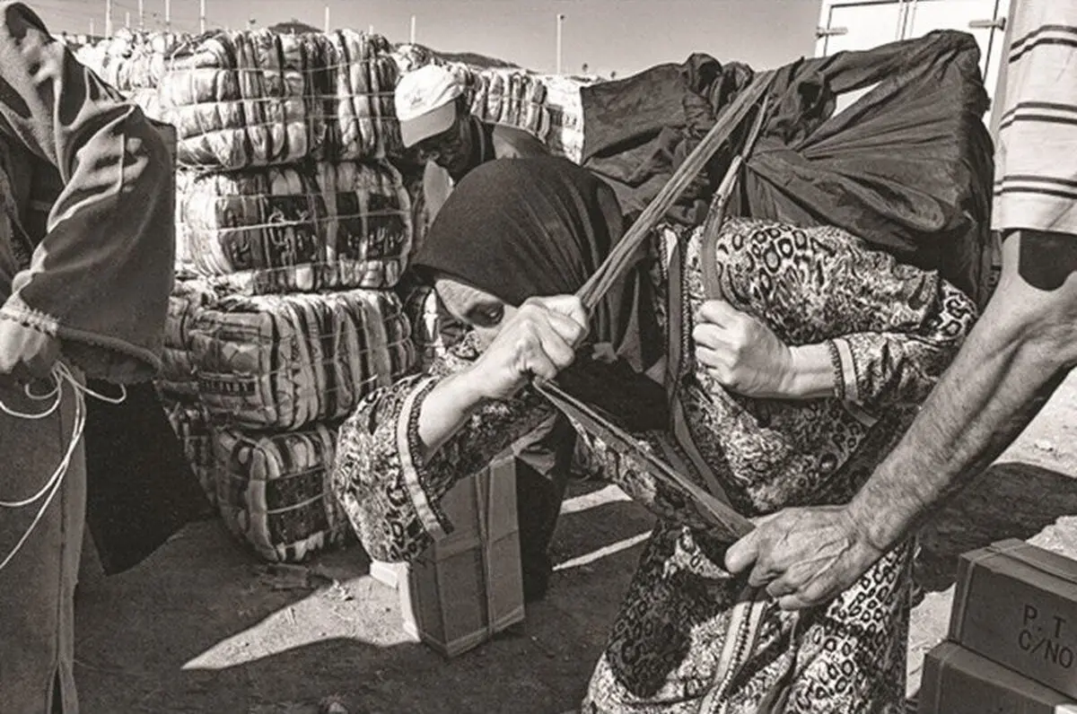 شناسایی ۱۱۰ زن کولبر فقط در ۷ روستا
