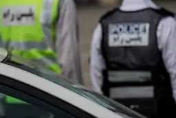 درگیری وحشتناک میان یک افسر پلیس با یک شهروند + ویدئو 