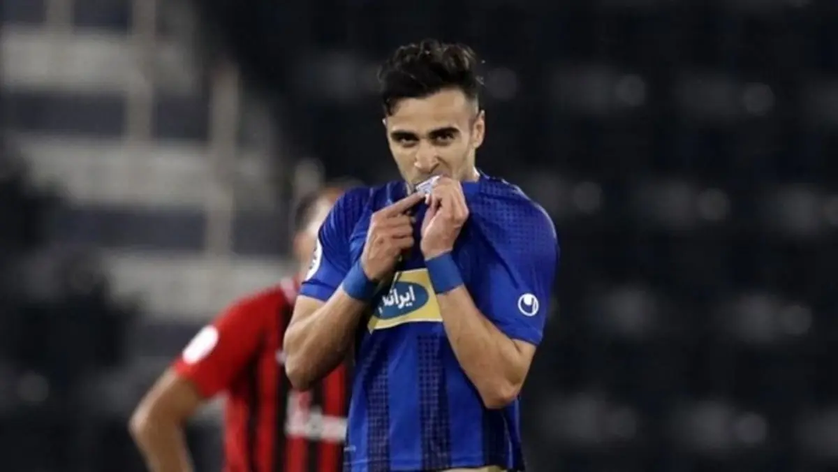  وقتی ستاره استقلال پیراهن پرسپولیس را می پوشید 