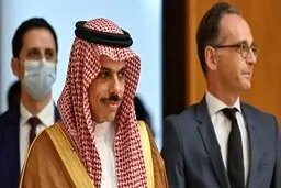 
تلاش وزیر خارجه سعودی برای تمدید تحریم های ایران در دیدار با هایکو ماس
