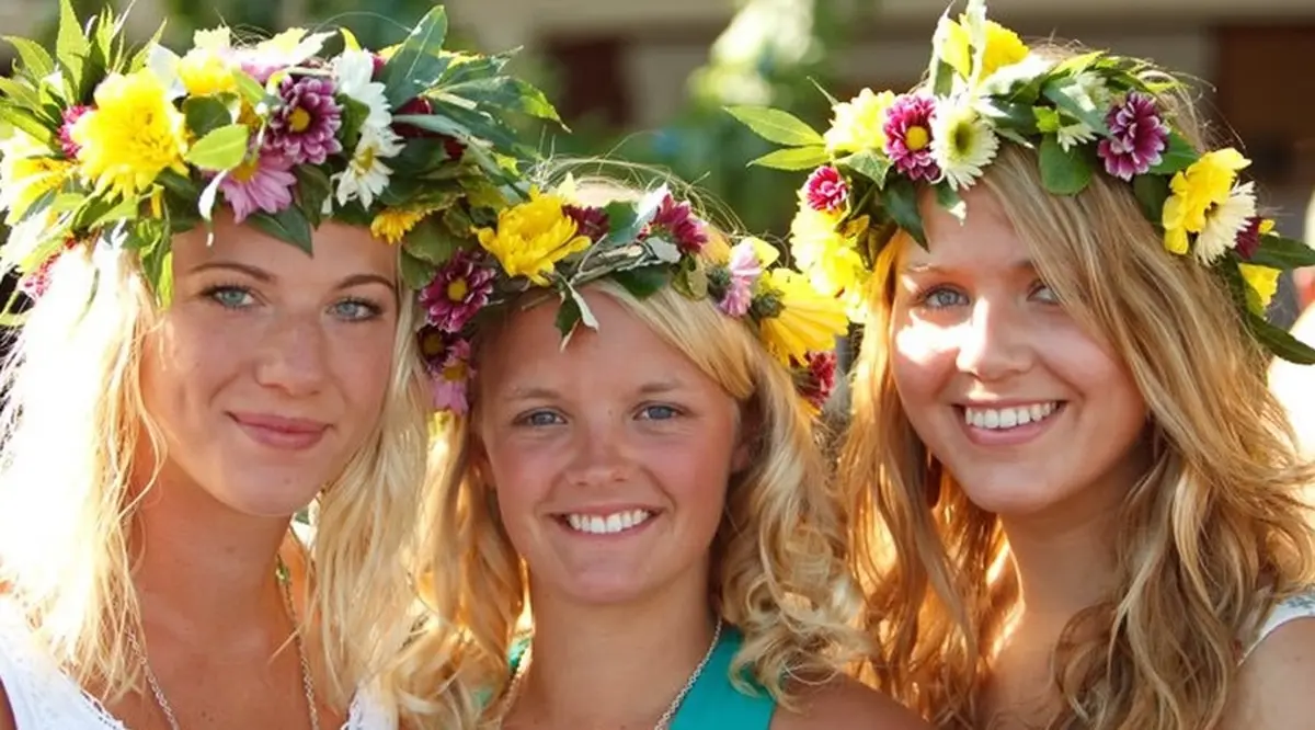 چرا مردم کشورهای اسکاندیناوی شادترین مردم دنیا هستند؟