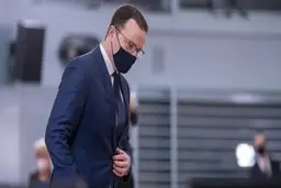 
 کرونا   |  ابتلای وزیر بهداشت آلمان به کرونا و قرنطینه شدن وی
