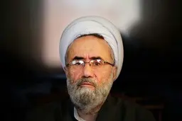 برخی که داعیه ریاست مجلس آینده را دارند، آنقدر غافلند که هنوز از تحریم‌ها تعریف می‌کنند و برجام را یک گنج برای آمریکا می‌دانند
