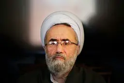 برخی که داعیه ریاست مجلس آینده را دارند، آنقدر غافلند که هنوز از تحریم‌ها تعریف می‌کنند و برجام را یک گنج برای آمریکا می‌دانند