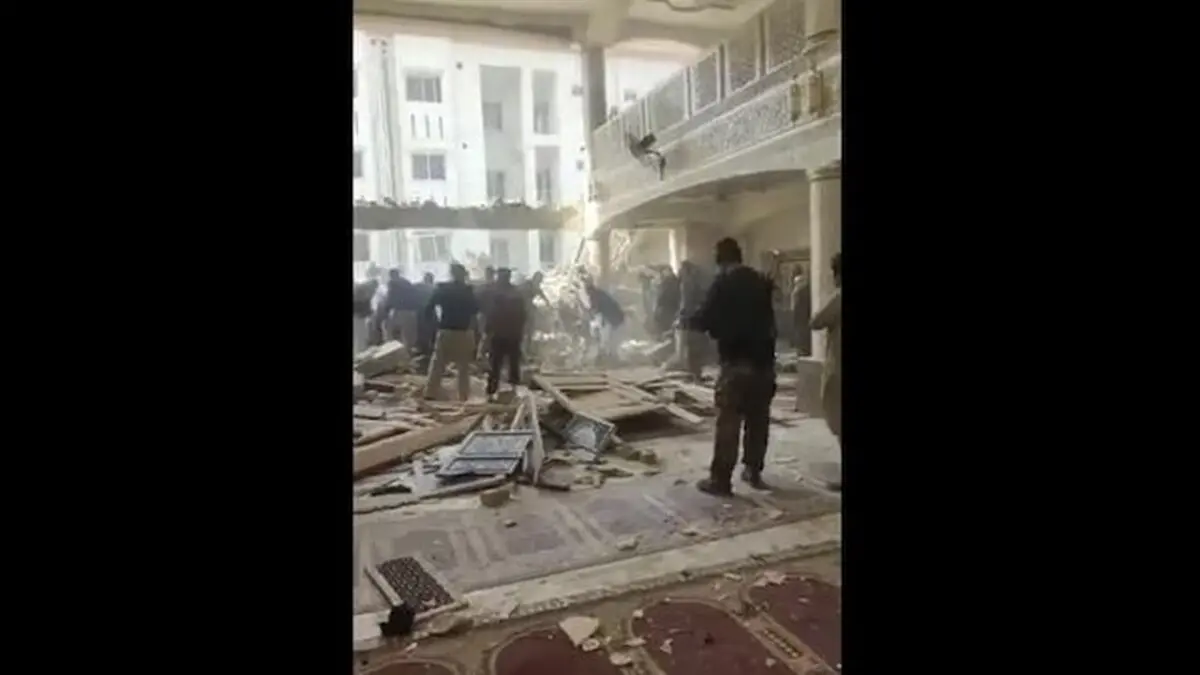 انفجار انتحاری در مسجد پیشاور ، ۱۹ کشته و ۹۰ زخمی 