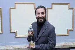 نوید محمدزاده هم کرونا گرفت 