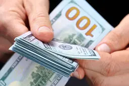 قیمت دلار، قیمت یورو و ارزهای دیگر امروز دوشنبه 5 اردیبهشت + جدول قیمت