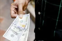 دومین جهش بزرگ قیمت دلار متشکل در سال 1400