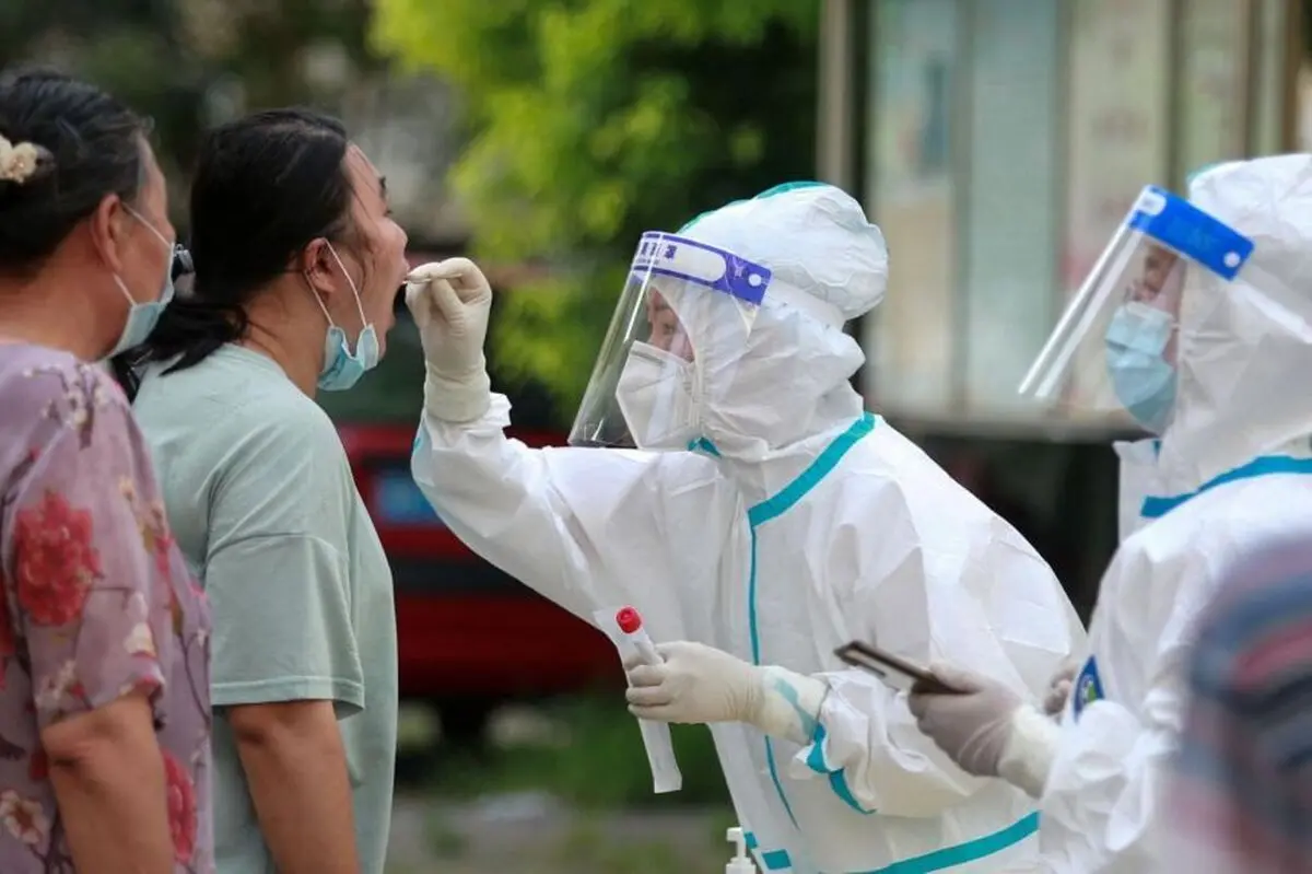 
مجازات ده‌ها مقام دولتی چین در پی شیوع ویروس کرونای دلتا