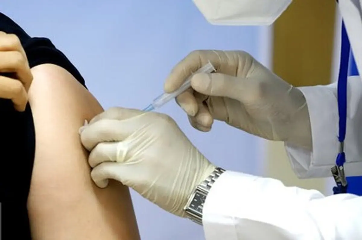 تزریق بیش از ۳۸۸هزار دُز واکسن کرونا در کشور طی شبانه روز گذشته