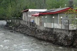 نهرخواری این بار در بهبهان | ۲۶ هزار متر آبراهه را با نخاله‌ پر کردند تا به عنوان زمین، بفروشند 